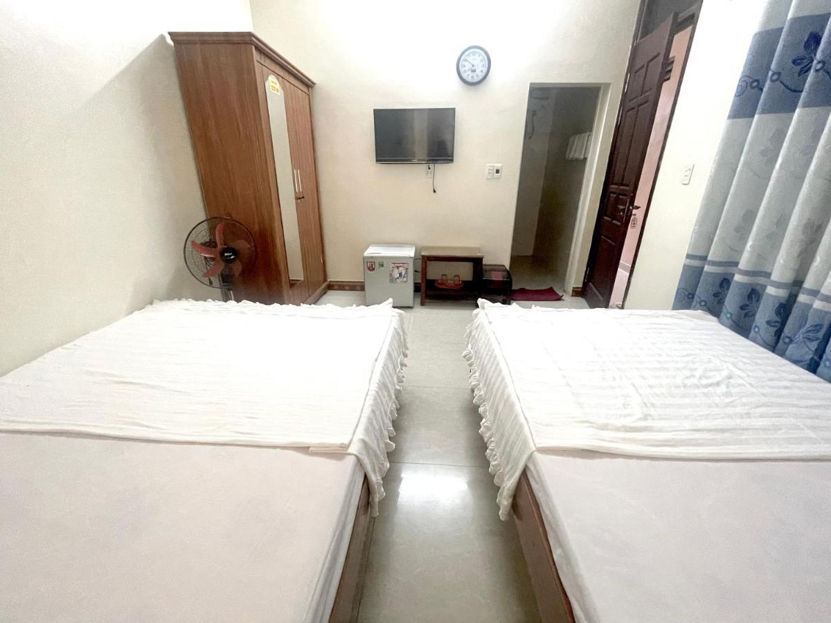 Bed and Breakfast Lam Dao House Dong Hoi Exterior foto