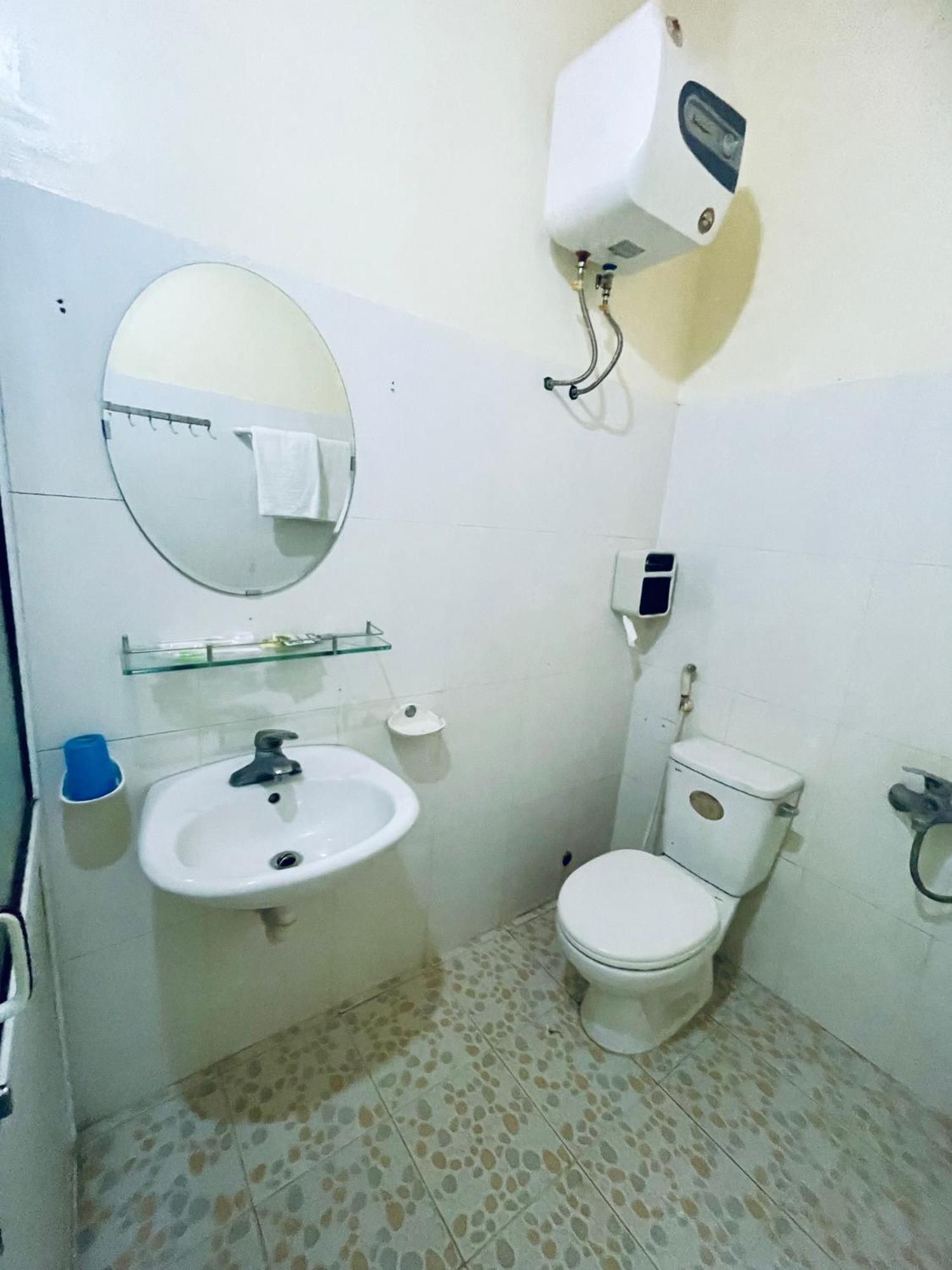 Bed and Breakfast Lam Dao House Dong Hoi Exterior foto